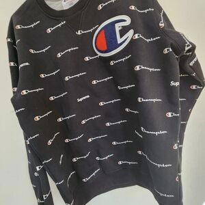 Supreme X Champion Black Crewneck Sweatshirt with Logo Pattern